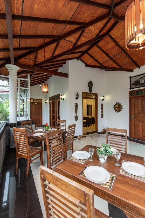 Avon Villa Хіккадува Екстер'єр фото