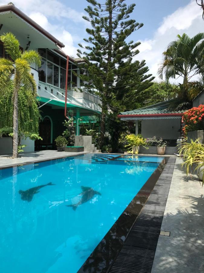 Avon Villa Хіккадува Екстер'єр фото