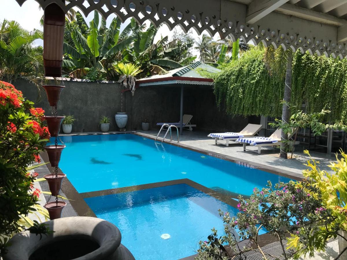 Avon Villa Хіккадува Екстер'єр фото