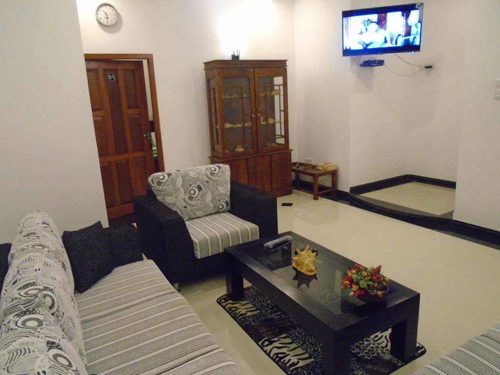 Avon Villa Хіккадува Екстер'єр фото